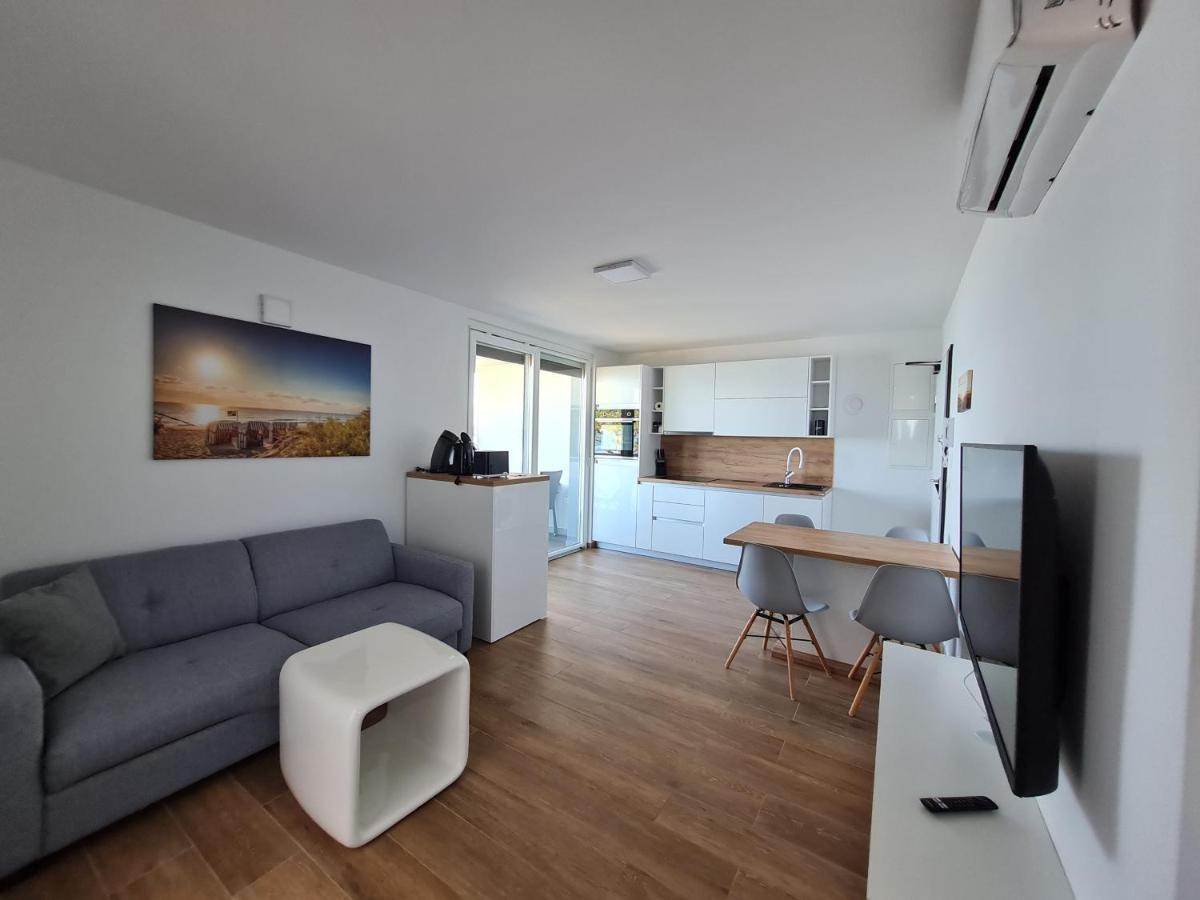 Apartmani Adria Nin Zewnętrze zdjęcie