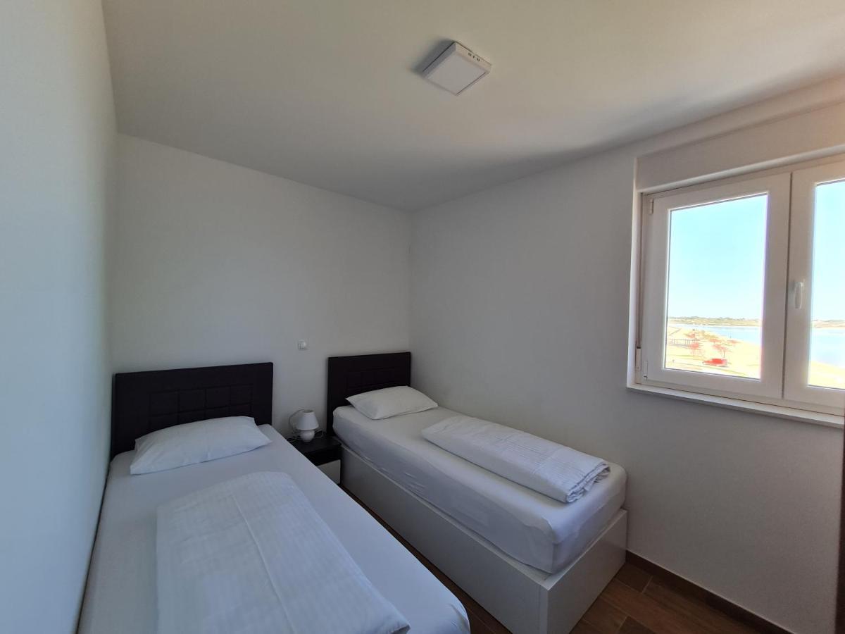 Apartmani Adria Nin Zewnętrze zdjęcie