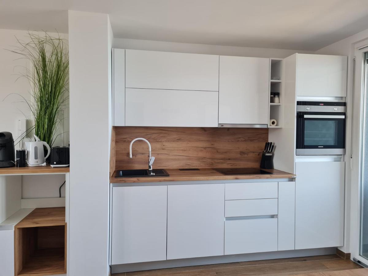 Apartmani Adria Nin Zewnętrze zdjęcie
