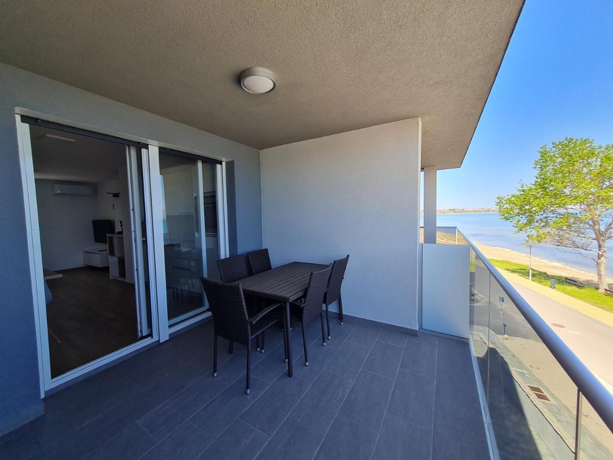 Apartmani Adria Nin Zewnętrze zdjęcie